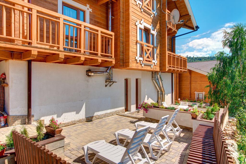 Altair Hotel Bukovel Exteriör bild